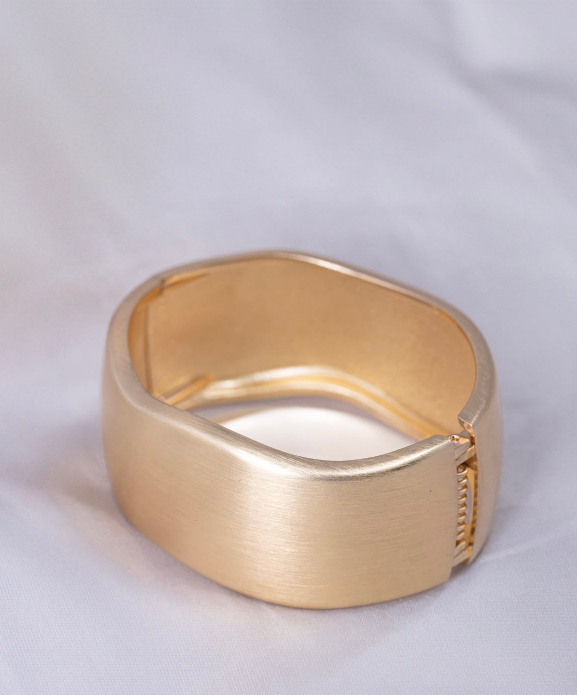 Wave Cuff